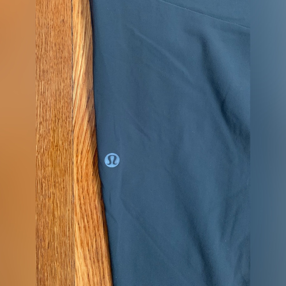 Lululemon mens Surge Hybrid Pant dark grey size S - Picture 7 of 8